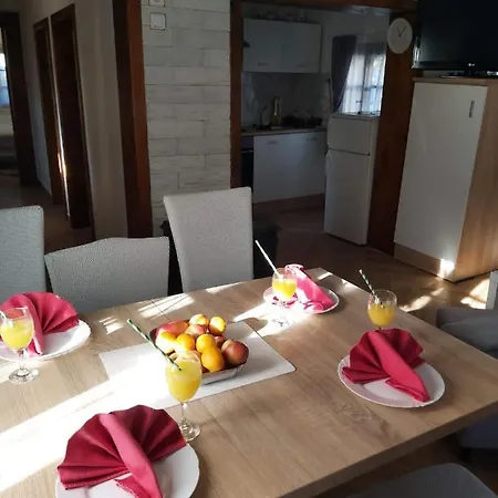 Ferienwohnung Kuca Za Odmor Tupek Zagreb Exterior foto