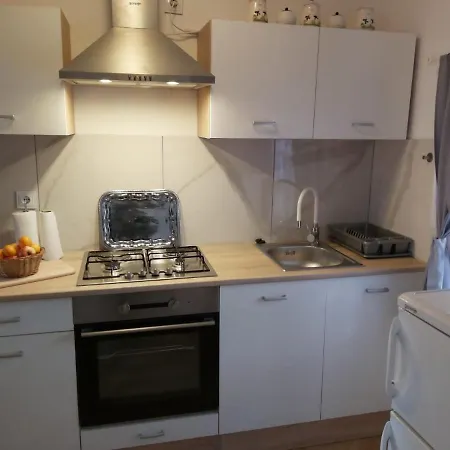 Ferienwohnung Kuca Za Odmor Tupek Zagreb Exterior foto