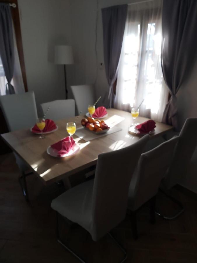 Apartma Kuca Za Odmor Tupek Zagreb