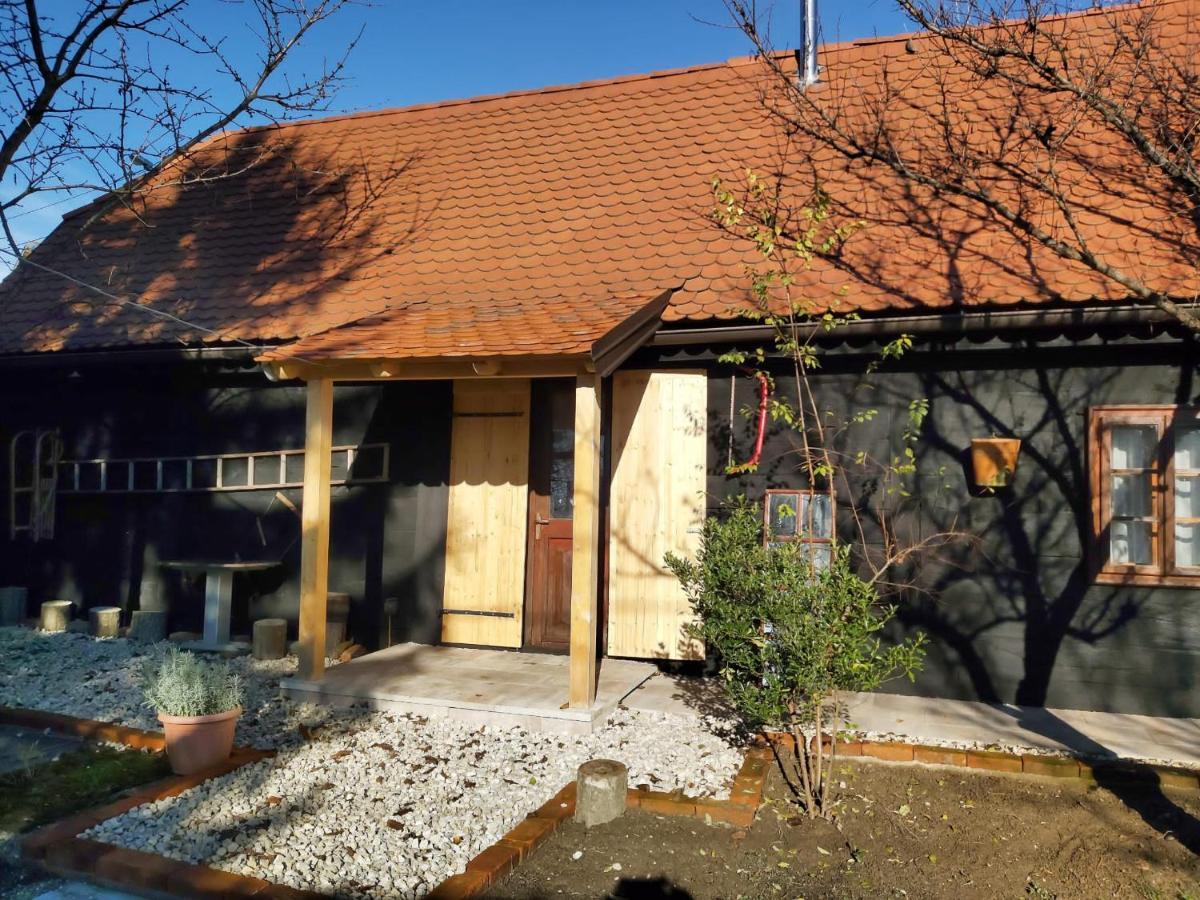 Apartma Kuca Za Odmor Tupek Zagreb